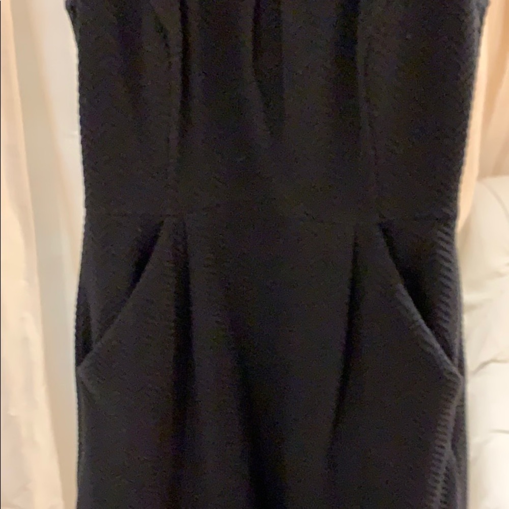 Dress - Picture 4 of 6